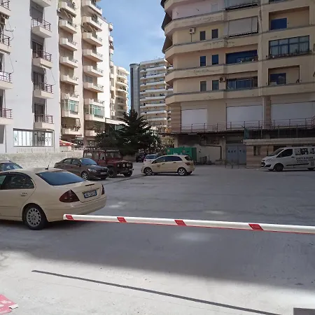 Trea - 2 Bedrooms - Riviera With Private Parking